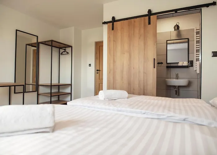 Fotel Mikolowska Habitación en casa particular Tychy